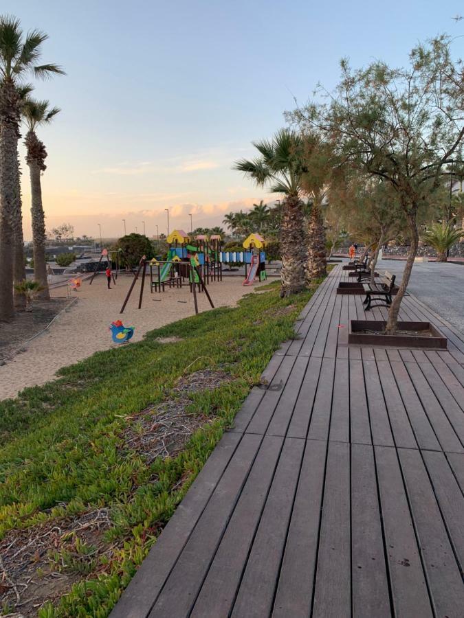 Alcala Center A 5 Minutos Del Paseo Y Playas Apartment Ngoại thất bức ảnh